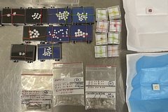 У прилетевшего из ОАЭ в Россию пассажира изъяли бриллианты на миллионы рублей