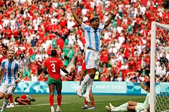 Оргкомитет ОИ-2024 назвал виновных в задержке матча футбольного турнира на два часа