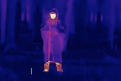 В России запустили серийное производство маскировочных «костюмов-невидимок»