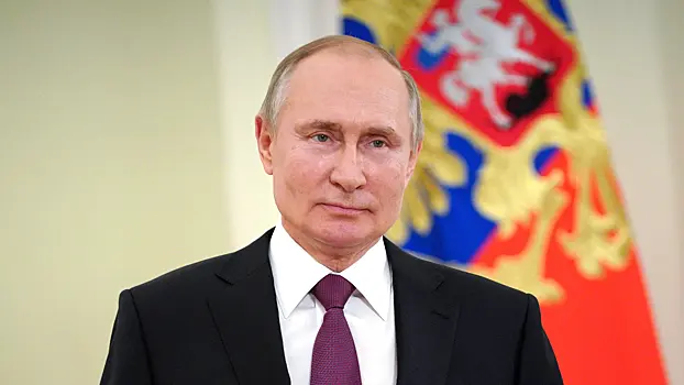 Putinu podarili bjust medeleeva 1e3432e.webp