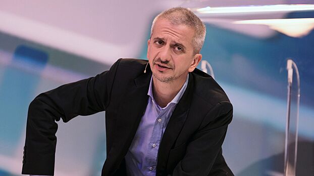 Bogomolov otvetil na vopros o postanovke spektaklja o putine 944e9da.jpg