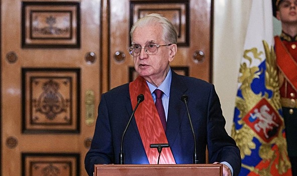 Direktor ermitazha nazval peterburg moskvoj 5435e6d.jpg