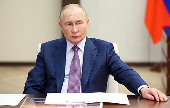 Putin bolshaja semja i vospitanie detej podspore dlja professionalnyh uspehov f6a8118.jpg