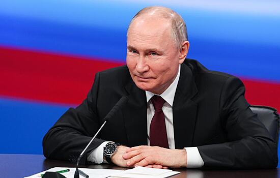 Putin prizval ubrat ustarevshie kursy iz vuzovskih programm 532d83a.jpg