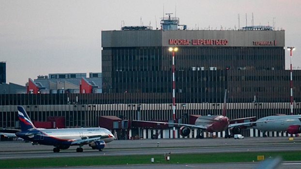 V sheremeteve otreagirovali na informaciju o skoplenii passazhirov v aeroportu 1ee3333.jpg