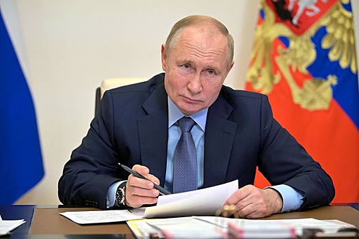 Putin podderzhal ideju o vydelenii kvot na obrazovanie dlja vdov uchastnikov svo 6f3b5ff.jpg