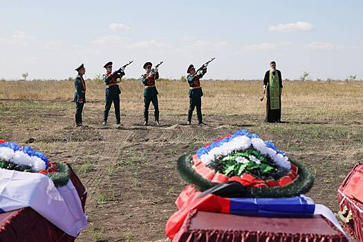 Rossijanke prislali cinkovyj grob s telom neizvestnogo muzhchiny 5fd3556.jpg