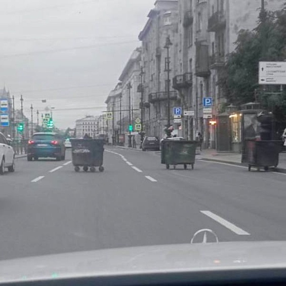 Самое сильное наводнение за 160 лет: первые кадры из Петербурга